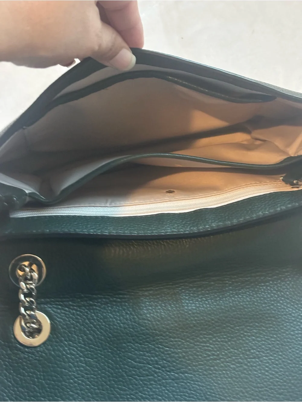 kate spade black pebbled leather shoulder bag with gold chain